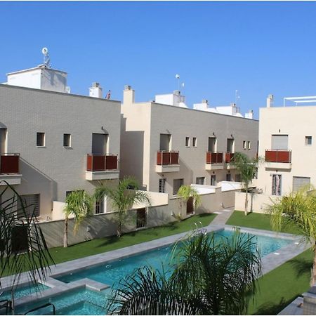 Torre De La Horadada - Modern And Comfortable 2 Bedroom Apartment Close To The Beach المظهر الخارجي الصورة